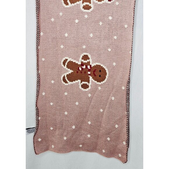 Cupcakes & Cashmere Pink Knit Gingerbread Man Polka Dot Table Runner 16" X 72" - Picture 4 of 5